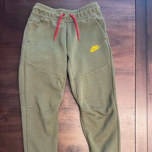 Nike Tech Pants